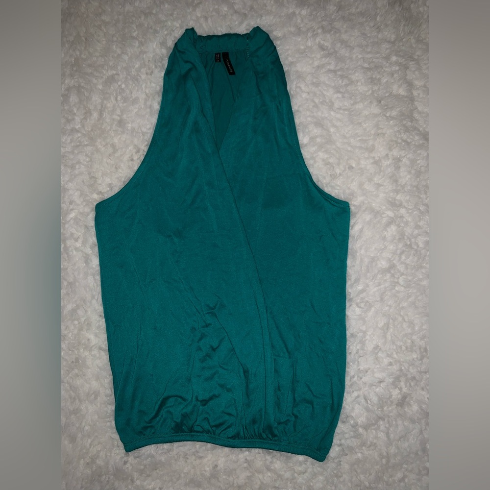 Women's Flowy Sleeveless Tank Top Size XS 🥰
